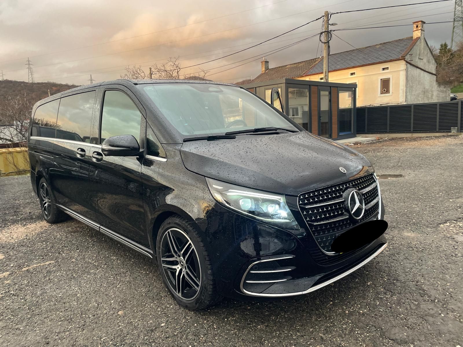 Mercedes V-Class Van